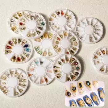 Изысканные украшения для ногтей красиво привлекательной творческой формы 4