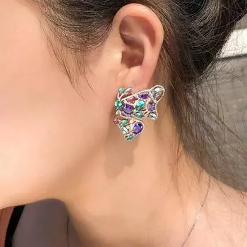 Изысканные украшения для вечеринок WWJ, полые серьги-гвоздики в форме бабочки с инкрустацией цирконием разноцветный