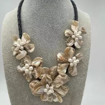 Изысканные ювелирные изделия, красивая, горячая распродажа, новый стиль, потрясающее многоцветное кожаное ожерелье с пресноводным жемчугом, морской ракушкой и цветком