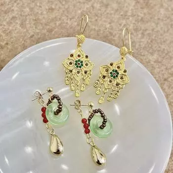 Изысканные высококачественные этнические золотые серьги-кисточки для празднования Нового года West Window Candle Chinese Style золотой/песочный