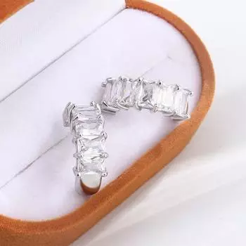 Изысканные женские серьги с бриллиантами, модные серьги в форме буквы C, высококачественный подарок на годовщину, повседневная одежда, ювелирные изделия белый