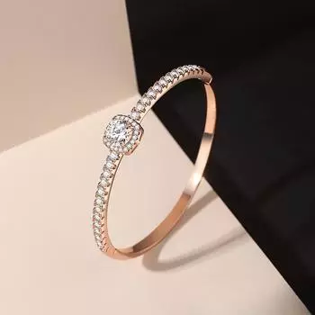 Изысканный браслет из цельного циркония с кубиками сахара, женский, легкий, роскошный, нишевый дизайн, геометрический браслет для поездок на работу, ювелирные изделия