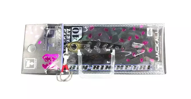 Jackall Metal Jig Bin Bin TG Tungsten 40 грамм Черное золото Ika Glow (1875 г.)