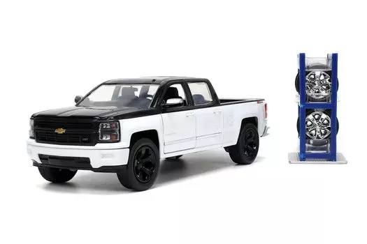 JADA TOYS JADATOYS JUST TRUCKS WHEELS 2014 CHEVROLET SILVERRADO Мини-машинка 124 с багажником и