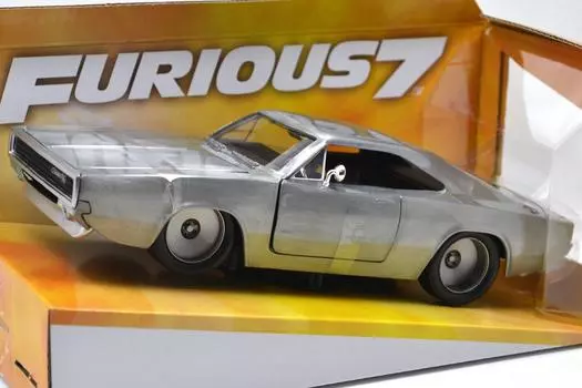 JadaToys FURIOUS DODGE CHARGER JadaToys Furious Sky Dodge Charger 124scale FAST & 7 DOM S R/T (СЕРЕБРЯНЫЙ) 124scale Fast & Mission Доминик Р/Т серебряный