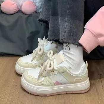 Japanese panda big head board shoes women s 2025 spring new niche design leather sports casual shoes white shoes 35