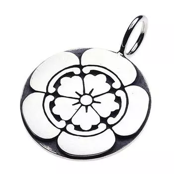 Japanese pattern family crest Oda Nobunaga quince crest pendant silver silver p0466 [Cenote] [925 accessories]