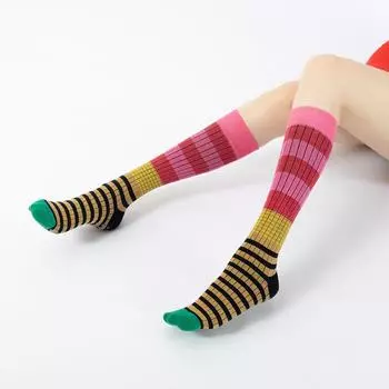 Japanese Style Yoga Socks Professional Non Slip Female Knee Socks Pilates Sports Special Socks Retro Pure Cotton Floor Trendy Socks Red and pink