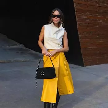 Элегантная мягкая блузка с воротником-стойкой, женская свободная драпированная однотонная рубашка без рукавов, летние стильные повседневные женские топы S бежевый