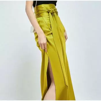 Элегантная однотонная атласная шелковая женская свободная летняя длинная юбка А-силуэта с высокой талией для вечеринок и офиса, миди-юбки S чёрный