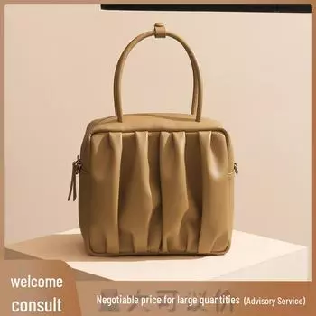 Элегантная плиссированная сумочка Cloud: Мягкая кожа, небольшой квадратный дизайн, женский аксессуар премиум-класса