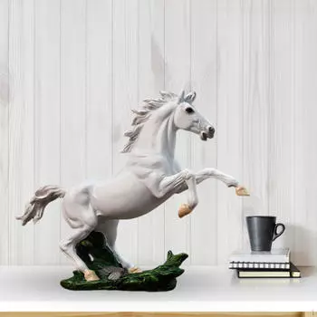 Элегантная скульптура лошади: Деталь декора чёрный