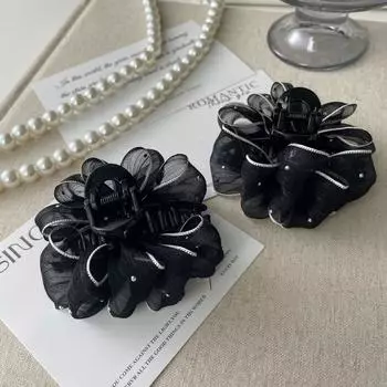 Элегантная заколка для волос в виде акулы из гипсофилы с бантом — универсальный дизайн 2023 года