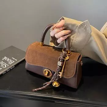 Элегантная женская сумка в стиле ретро 2024 года: Стильная, компактная, универсальная сумка через плечо 20*8*12 коричневый