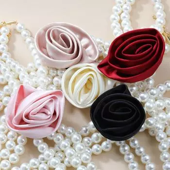 Элегантное многослойное ожерелье из искусственного жемчуга с подвеской в виде цветка из ткани для осени/зимы белый