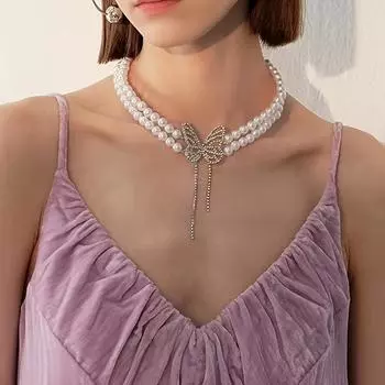 Элегантное ожерелье из искусственного жемчуга, женское модное ожерелье с подвеской в виде двойной бабочки и стразами, роскошное ювелирное украшение.