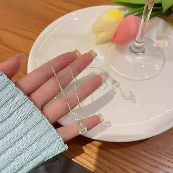 Элегантное ожерелье из титана с каплевидным вырезом из циркония — модный корейский стиль для женщин X1050 серебряный