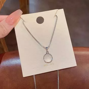 Элегантное ожерелье из титановой стали с лунным камнем: Южнокорейская роскошная ниша для женщин X913 серебряный