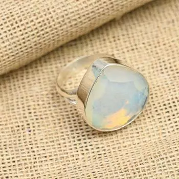 Элегантное ювелирное кольцо ручной работы из стерлингового серебра 925 пробы с драгоценным камнем молочного опала для нее 4 белый