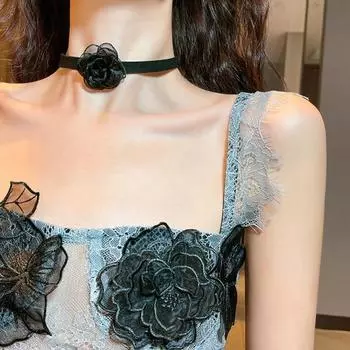 Элегантное женское колье-чокер в стиле панк-готик, кружевное украшение с камелией, регулируемая длина, короткое ожерелье, ювелирные изделия, подарочные аксессуары чёрный