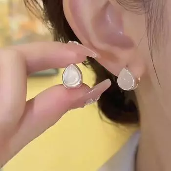 Элегантные геометрические серьги с белым камнем в форме капли воды, модные простые серьги-гвоздики для женщин, женский темперамент, ювелирные изделия для вечеринок, подарки бежевый