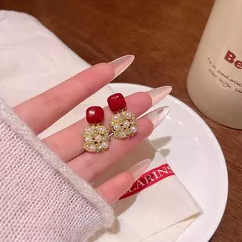 Элегантные красные квадратные серьги с капающей глазурью и бриллиантами в форме геометрической фигуры для женщин A2099