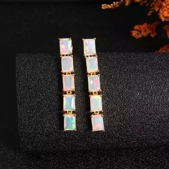 Элегантные, легкие, роскошный дизайн, серебряные длинные серьги с натуральным опалом, загадочного цвета, богатая женская одежда для банкетов и юбилеев L белый