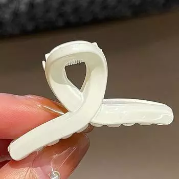 Элегантные маленькие заколки для волос в виде желеобразной акулы, пластиковые прозрачные геометрические когти для волос для женщин и девочек, летние головные уборы, аксессуары для волос 2