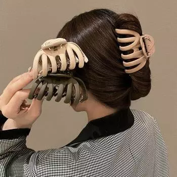 Элегантные матовые черные кофейные пластиковые большие зажимы для крабовых волос, аксессуары для головных уборов, большие зажимы в виде акулы для женщин, подарки бежевый