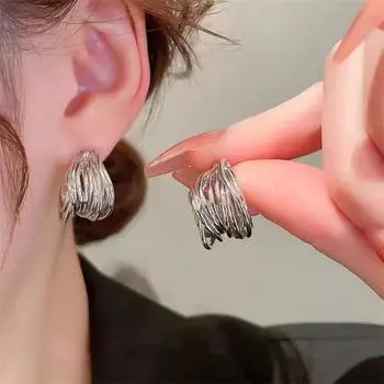 Элегантные модные корейские преувеличенные уникальные металлические геометрические серьги-гвоздики для женщин и девушек, подарочные ювелирные изделия оптом