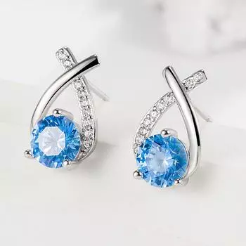 Элегантные национальные модные темпераментные серьги-гвоздики с диким крестом и рыбой из циркония, нишевые сладкие свежие высококачественные серьги