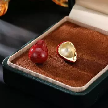 Элегантные нишевые серьги Temperament, простые капельные серьги в гонконгском стиле, высококачественные ретро-серьги Ankara с красными каплями воды