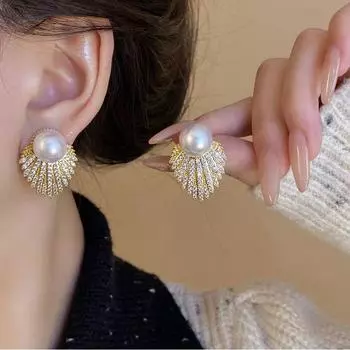 Элегантные серьги для пожилых людей, нишевые дизайнерские серьги-кольца, женские летние легкие роскошные полые серебряные серьги на булавке