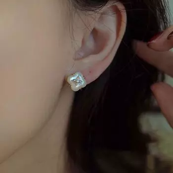 Элегантные серьги с четырьмя лепестками клевера, высококачественные роскошные женские серьги, модные серьги с серьгами белый