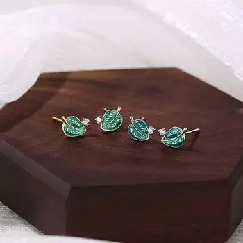 Элегантные серьги в виде зеленых листьев для женщин, легкие, роскошные, стильные, новые серьги для ухода за ушами
