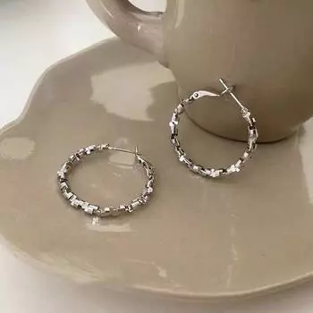 Элегантные серебряные серьги-клипсы Broken Circle 2024 года — высококачественный, модный дизайн для женщин