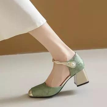 Элегантные винтажные туфли Мэри Джейн на высоком каблуке 2024 года, весна-лето, новый стиль, женские босоножки на платформе с квадратным носком и мелководьем 34 чёрный