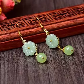 Элегантные висячие серьги Изысканный цветочный дизайн с инкрустацией из натурального нефрита Повседневная одежда Аксессуары для вечеринок Высококачественные ювелирные изделия золотой