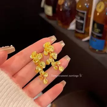 Элегантные высококачественные серьги-цветы с длинными кисточками из металлического листа для женщин A2188 золотой