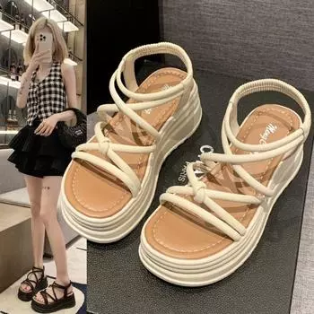 Элегантные женские босоножки на покатом каблуке 35 бежевый