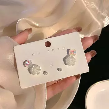 Элегантный комплект серег Fairy Flower 2025 — модный, нишевый, простой дизайн для женщин 6-piece set белый
