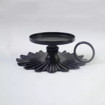 Элегантный набор подсвечников для декора праздничного стола Style A