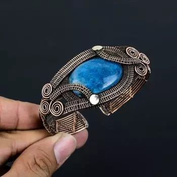 Элегантный неоновый апатитовый драгоценный камень из чистой медной проволоки, обернутый вручную манжетой/браслетом, ювелирные изделия Adjustable синий