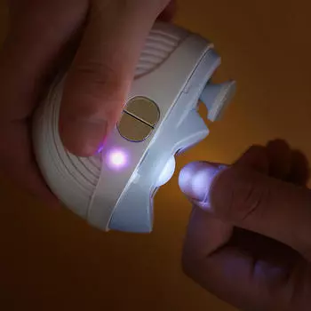 Электрическая автоматическая машинка для стрижки ногтей шлифовальный пол для женщин мужчин детей пожилых людей белый