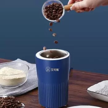 Электрическая мельница 1 шт., небольшая бытовая мельница для измельчения кофейных зерен, перца, зерен, вертикальная портативная измельчитель для еды на вынос синий