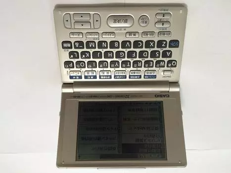 Электронный словарь CASIO 32 словаря для обогащения образа жизни Ex-word XD-V6300