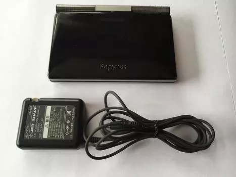 Электронный словарь Sharp Papyrus Comprehensive Lifestyle Model PW-TC900