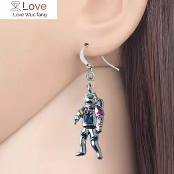 Эмалевой сплав Луна Астронавт Космонавт Серьги Подвеска Подвески Модные украшения Для Женщин Девочек Детей Новинки Аксессуары 26mm x 12mm