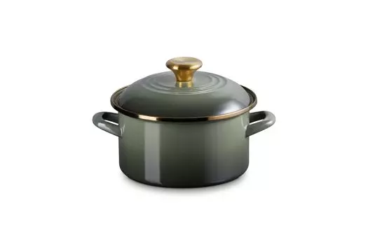 Эмалированная кастрюля Le Creuset EOS Casserole 20 см Time Gold Knob Gas IH Совместимая с японским [Авторизованный продукт]