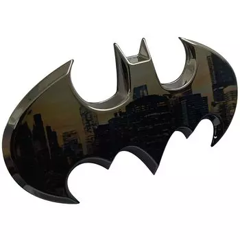 Эмблемы фанатов Эмблема автомобиля Бэтмена 1989 года Символ Batwing Batarang 3D Автомобильный значок Черный хром xx дюймов Официально лицензированные автомобильные аксессуары DC - - ЦВЕТ -